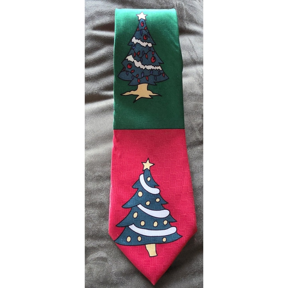 Keith Daniels Christmas Tree Tie Green Red Holiday Novelty Necktie Classic NWT